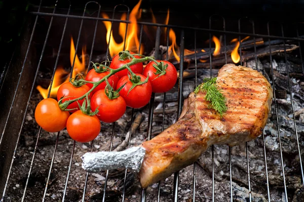 Assorted delicious grilled — Stock Photo, Image