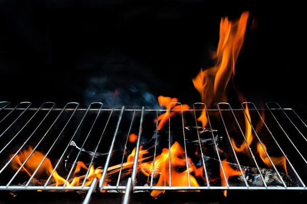 Heiße leere Holzkohle grillen — Stockfoto