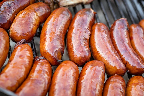 BBQ cu cârnați — Fotografie, imagine de stoc