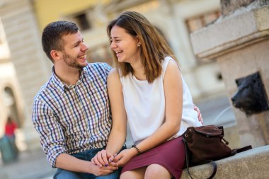 Çift aşk kucaklayan