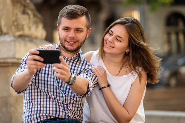 Feliz casal de turistas — Fotografia de Stock