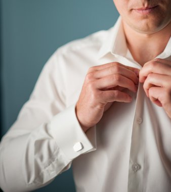 erkek gömlek düğmeleri