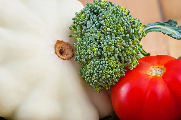 Grupo de verduras a bordo —  Fotos de Stock