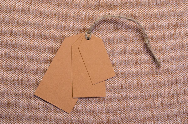 Étiquettes en papier brun — Photo