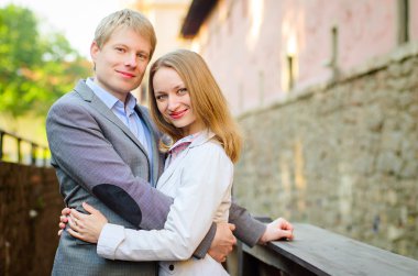 sokakta aşık Çift