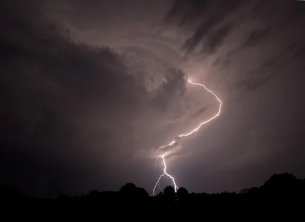 Relâmpago no céu — Fotografia de Stock