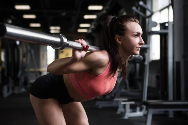 Atleta Femenina Haciendo Ejercicio Buena Mañana Gimnasio Entrenamiento Funcional — Foto de Stock