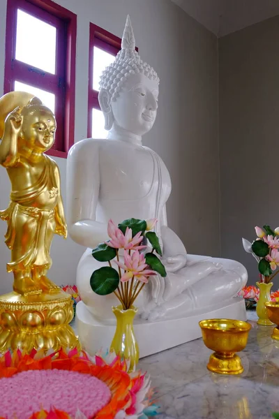 Statua Buddha Nel Tempio Della Thailandia — Foto Stock