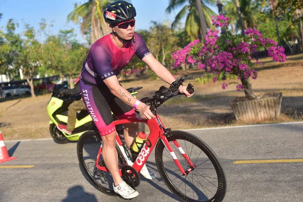 Ciclistas Amadores Pista Lisa Estão Competindo Show Bangsaphan Trilon Março — Fotografia de Stock