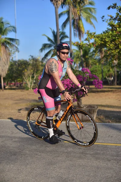 Amatéři Hladké Tratě Cyklisté Soutěží Show Bangsaphan Trilon Dne Března — Stock fotografie