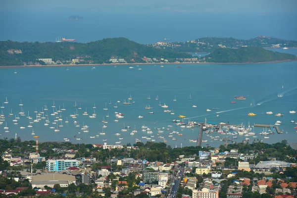 Vista Ciudad Turística Bahía Mar Con Yates — Foto de Stock