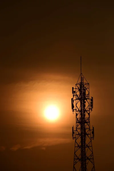 Telekommunikationsturm Antennen Hochpol Signalübertragung Sowohl Drahtloses Telefon Drahtlose Kommunikationsantenne Mit — Stockfoto