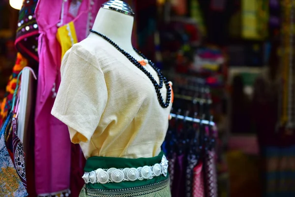 Одежда Костюмы Красивый Традиционный Дизайн Mon Market Район Санхлабури Провинция — стоковое фото