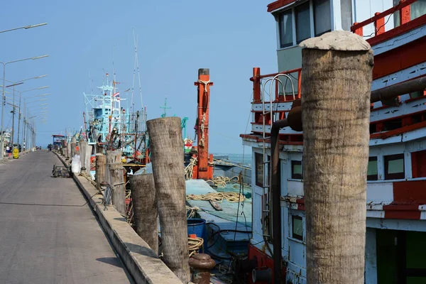 Hafen Mit Booten Asiatischer Stadt — Stockfoto