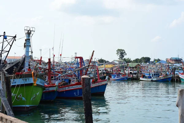 Hamn Med Båtar Asiatiska Staden — Stockfoto