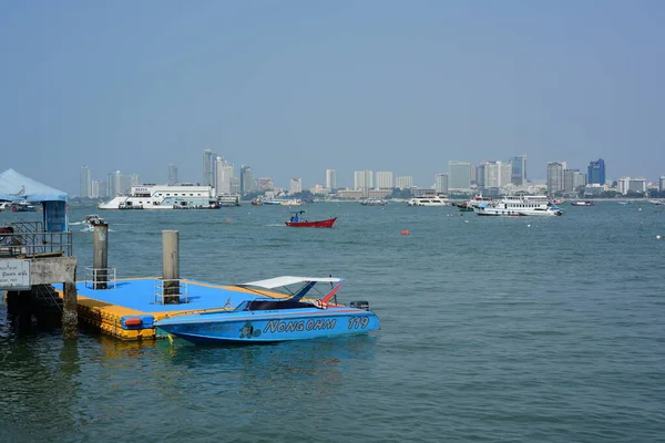 Baie Mer Avec Nombreux Bateaux Dans Ville Pattaya Thaïlande — Photo