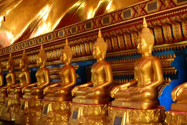 Χρυσό Άγαλμα Του Βούδα Στο Wat Pho Μπανγκόκ Ταϊλάνδη — Φωτογραφία Αρχείου