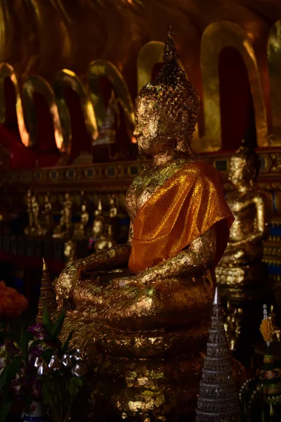Estatua Buddha Wat Phra Singh Tailandia — Foto de Stock