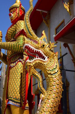 Altın ejder heykeli Wat phra kaew, bangkok, thailand