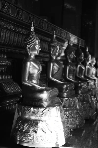 Buddha Szobor Templomban — Stock Fotó