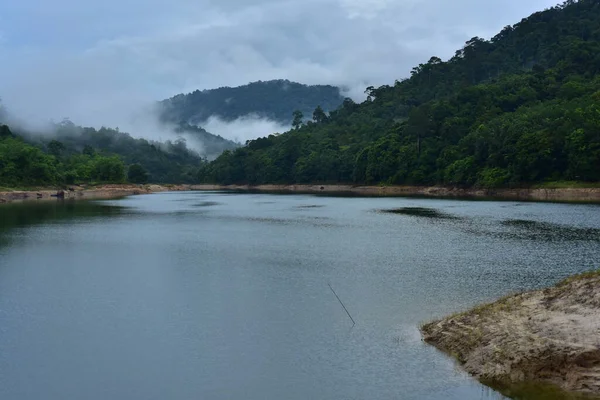 Indah Lanskap Danau Pegunungan — Stok Foto