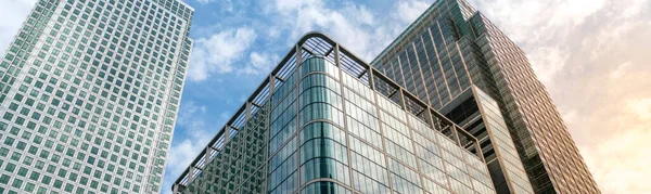 Looking Tall Glass Fronted Skyscrapers Sunset — Stock Photo, Image