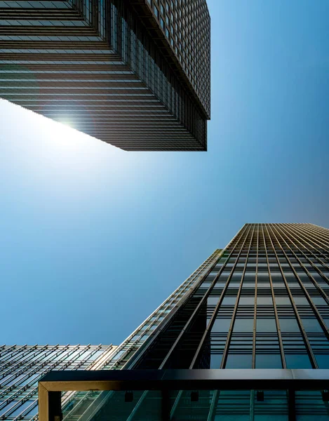 Modern City Skyscrapers Bright Sunlight Reflections — Stock Photo, Image