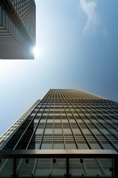 Modern City Skyscrapers Bright Sunlight Reflections — Stock Photo, Image