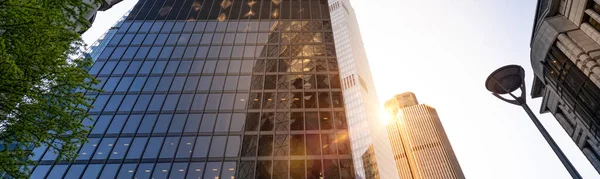 Modern City Building Architecture Glass Fronts Clear Day Sunrise London — Stock Photo, Image