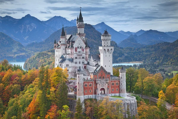 Zámek Neuschwanstein, Německo. — Stock fotografie