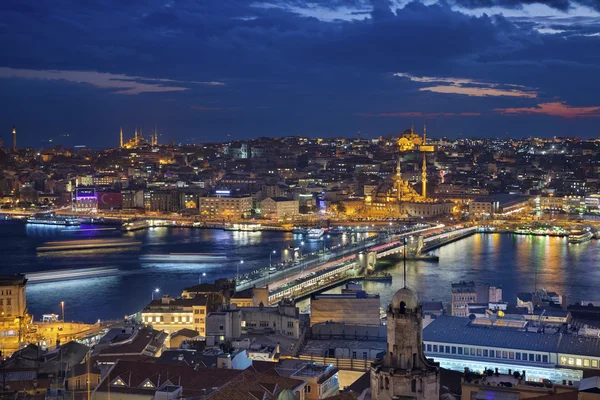 Istanbul di notte. — Foto Stock