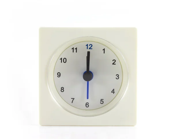 흰색 배경 12 시에 고립 된 시계 — 스톡 사진