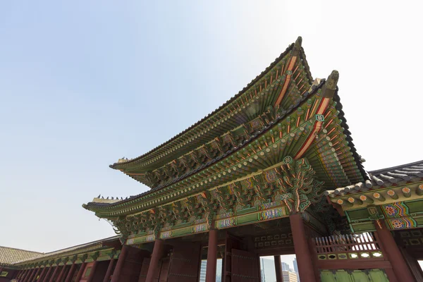 Brama wjazdowa z Gyeongbok Palace Seoul, Korea Południowa — Zdjęcie stockowe