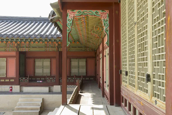 Architektura ozdoba z Gyeongbok Palace Seoul, Korea Południowa — Zdjęcie stockowe