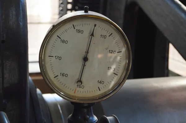 Old analog gauge — Stock Photo, Image