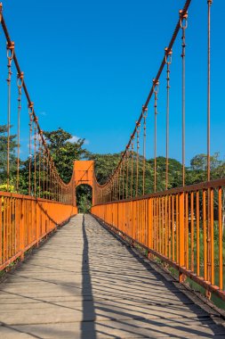 Köprüde vang vieng