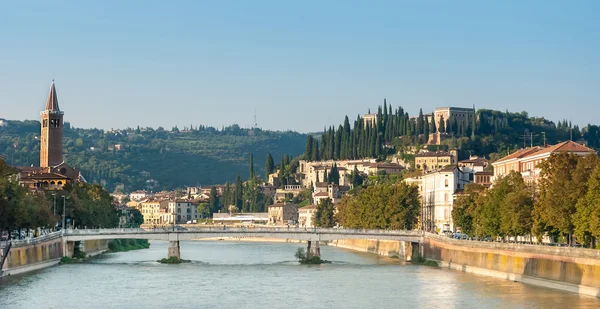 Zamek san pietro, verona — Zdjęcie stockowe