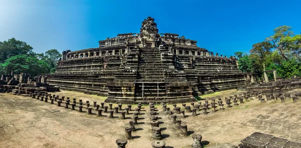 Phimeanakas tempel, angkor thom — Stockfoto