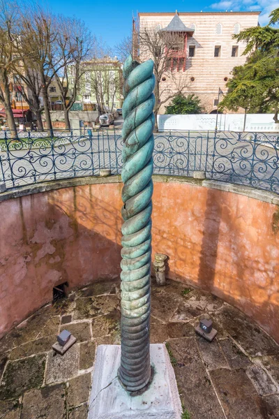 Schlangenkolonne in Istanbul — Stockfoto