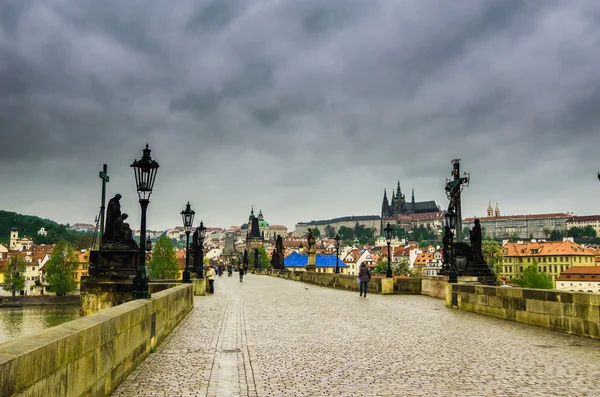 Карлов мост Прага вид сверху — стоковое фото