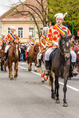 Junii Brasovului parade, Brasov