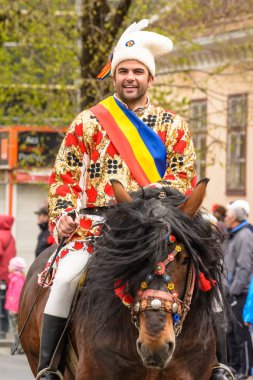 Junii Brasovului parade, Brasov