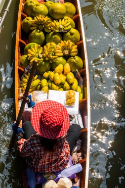 Lanet saduak pazarı, Tayland.