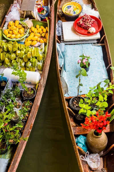 Lanet saduak pazarı, Tayland.
