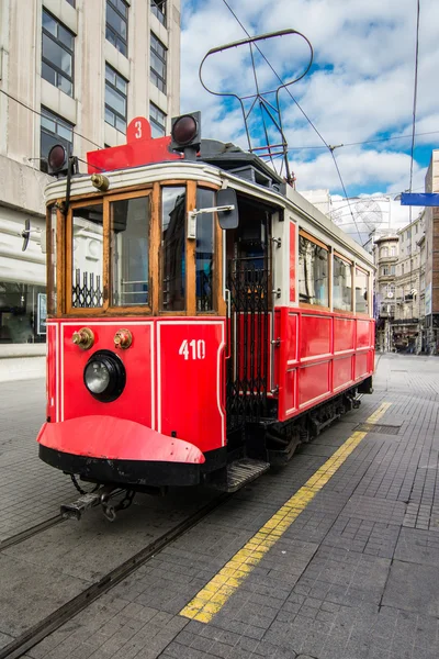 Red tram in Istanbul — Stock Photo, Image