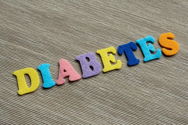 Palabra diabetes hecha con letras de fieltro coloridas — Foto de Stock