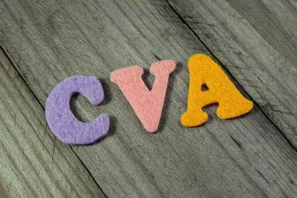 Cva (zerebrovaskulärer Unfall) Akronym auf Holzgrund — Stockfoto