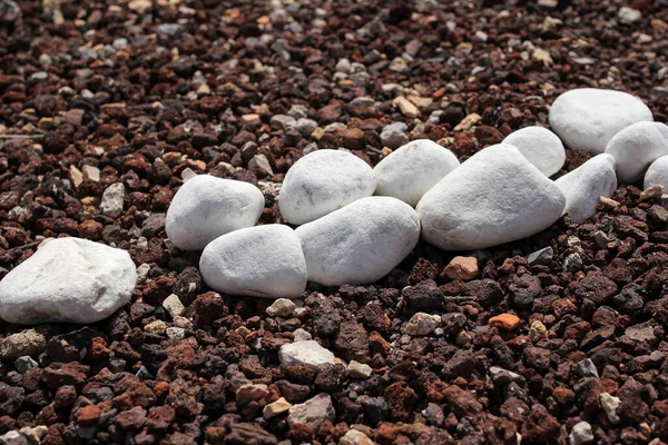 Decorative White Pebbles Tiny Red — 스톡 사진