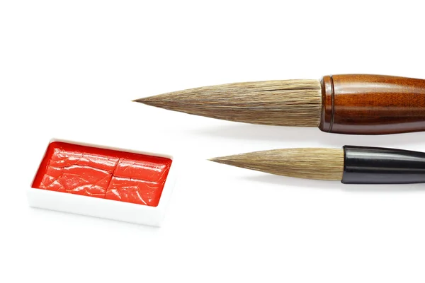 Asya yazı fırçalar ve mürekkep üzerinde beyaz izole hat için — Stok fotoğraf
