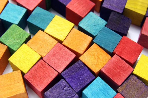 Cubos de madeira coloridos — Fotografia de Stock